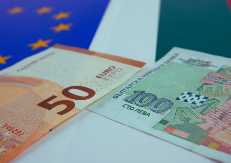 The stress test of the transition: What were the real challenges in the first month with the new currency?